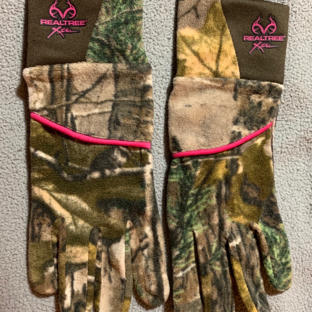 Real tree gloves